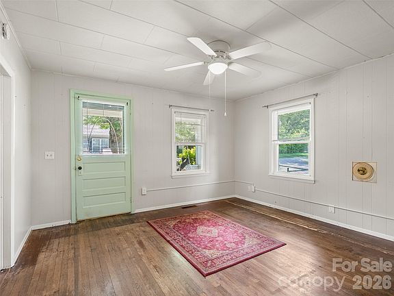 5th image of 2 Pelzer St