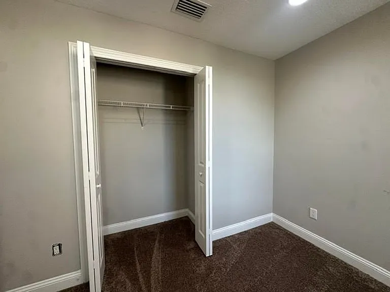 91 Richmond Dr — Photo 14