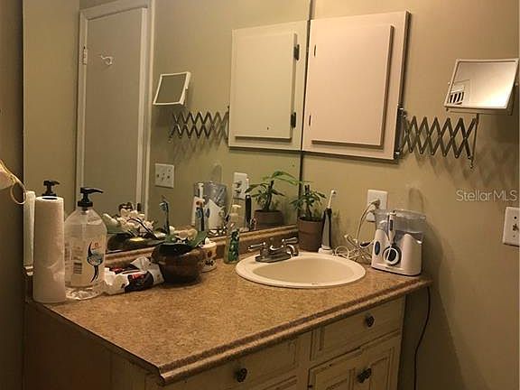 3rd image of 4470 Goldenrain Ct