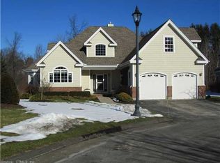 19 Avery Rd, Bloomfield, CT 06002