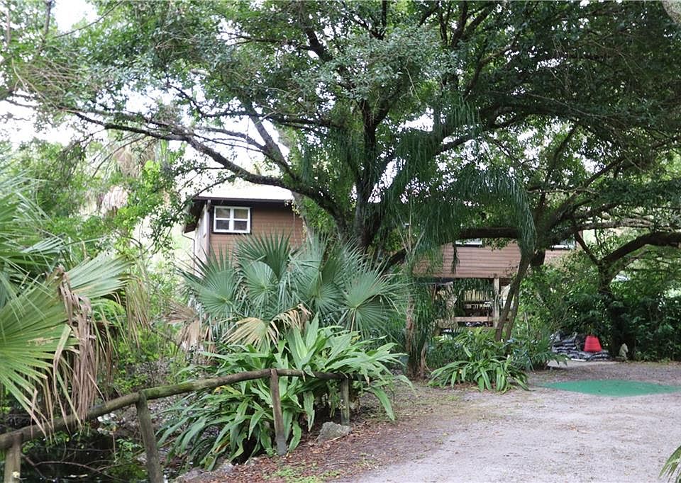 1st image of 25500 SW 86th St