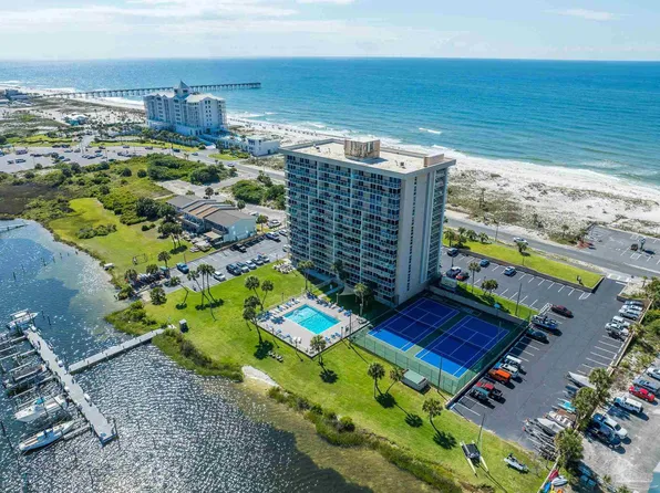 330 Fort Pickens Rd APT 1E, Pensacola Beach, FL 32561