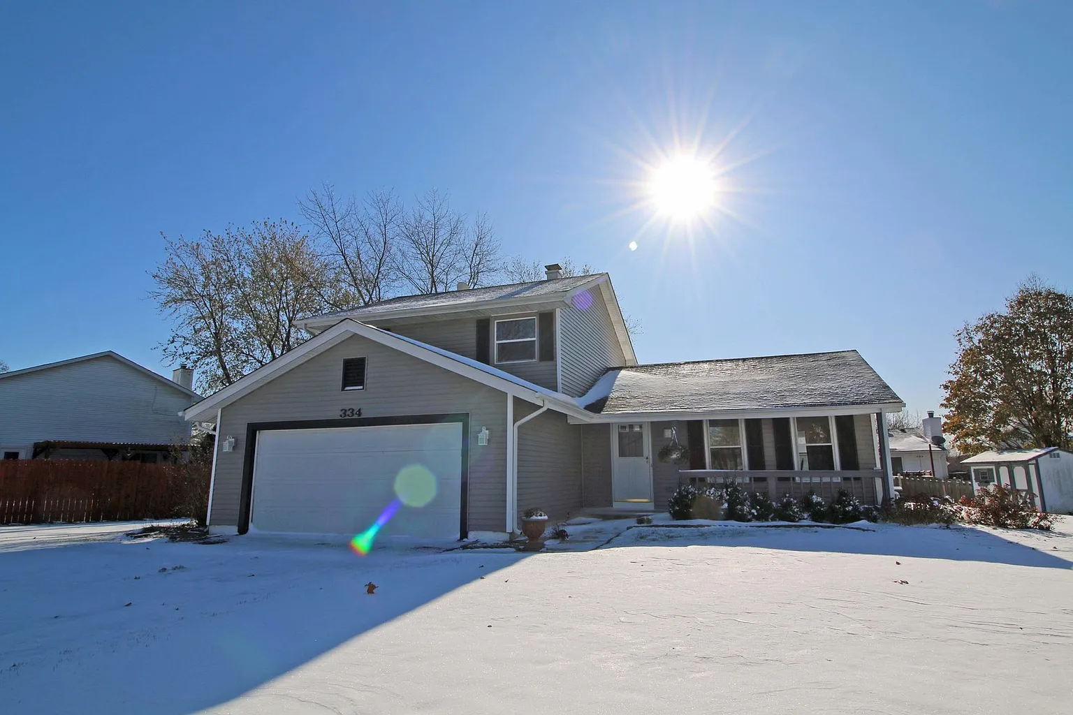 334 Terrace Dr photo 1