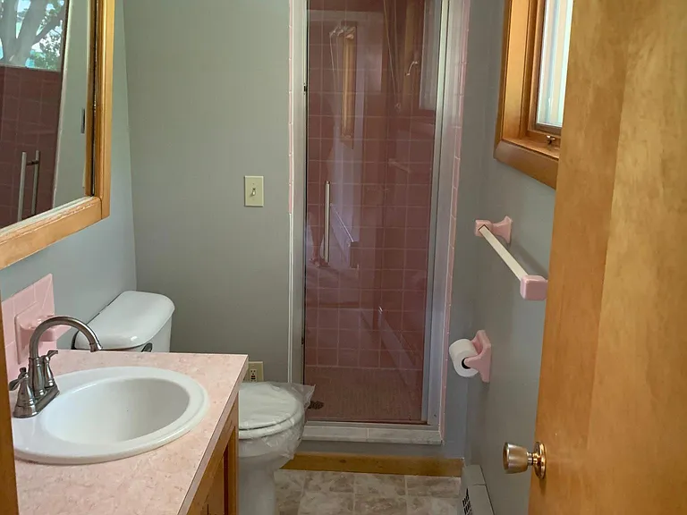 Master bedroom attached bathroom