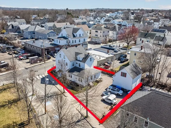 227-229 Newton St, Waltham, MA 02453