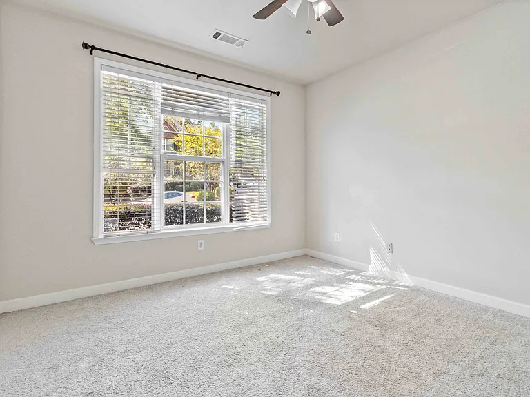 4840 Shiloh Springs Rd — Photo 24