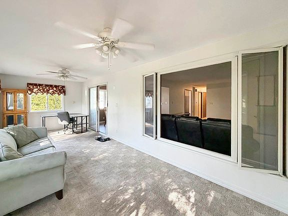 4th image of 2041 Winchester Dr