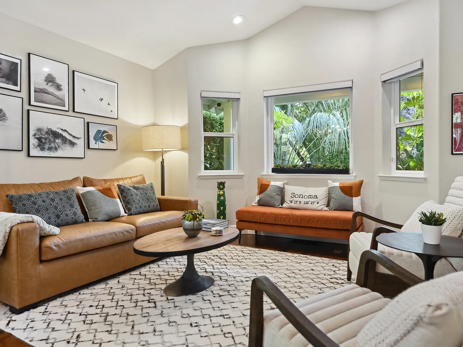 3 bed, 2.5 bath, 1787 sqft, $4,800 — Photo 3