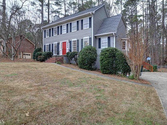 2nd image of 210 Joana Dr