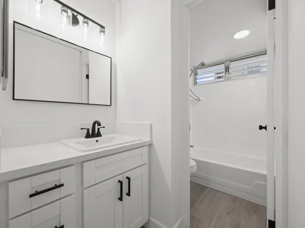 1122 Kinau St APT 405, Honolulu, HI 96814