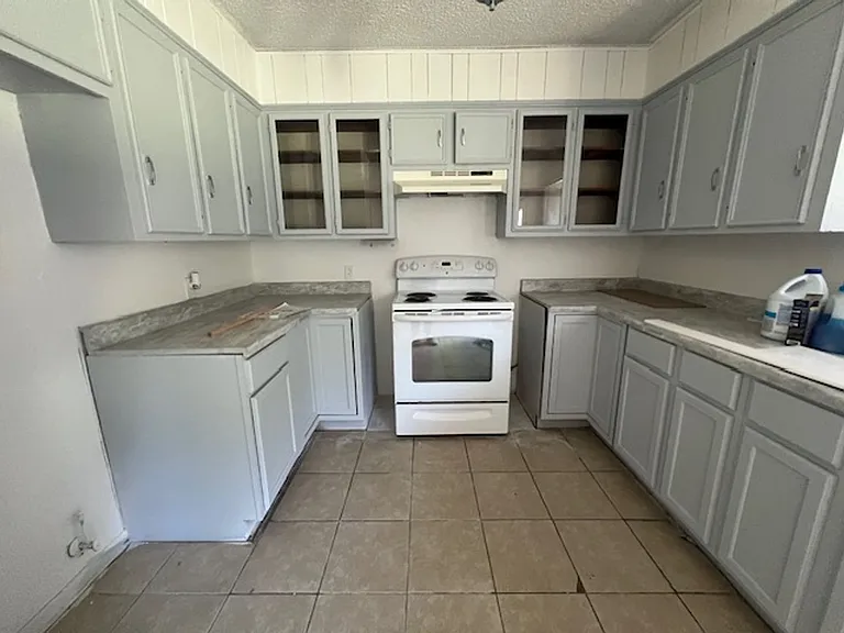4826 Stonecrest Ct — Photo 8