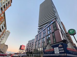 35 Parliament St #1808, Toronto, ON M5A 4R2
