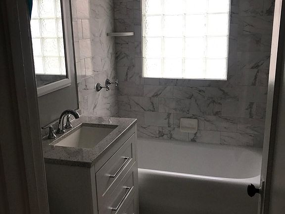 4th image of 119 Twin Hills Dr Floor 2