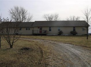 29805 E State Route T, Garden City, MO 64747