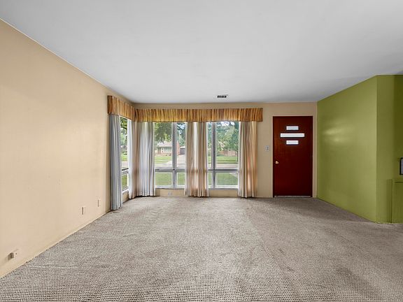5th image of 1316 Wacon Dr