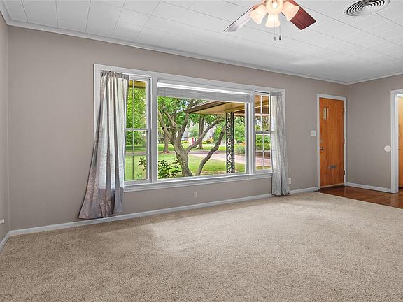2nd image of 104 Elmwood Ave