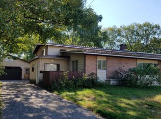 95 Wood Lake Rd, Kincheloe, MI 49788