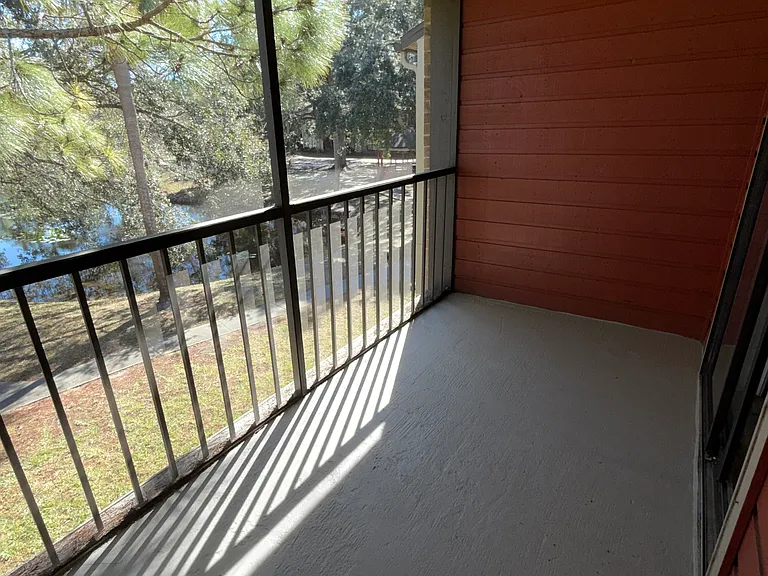 Baywater Apartments — Photo 55