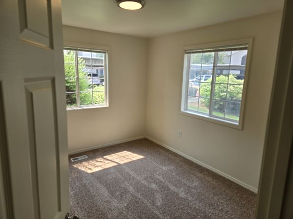 5800 W Clearview Ln APT 102