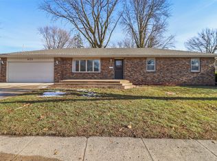 833 SE Sharon Dr, Ankeny, IA 50021