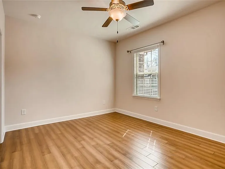 2255 Emerald Sky Dr — Photo 18