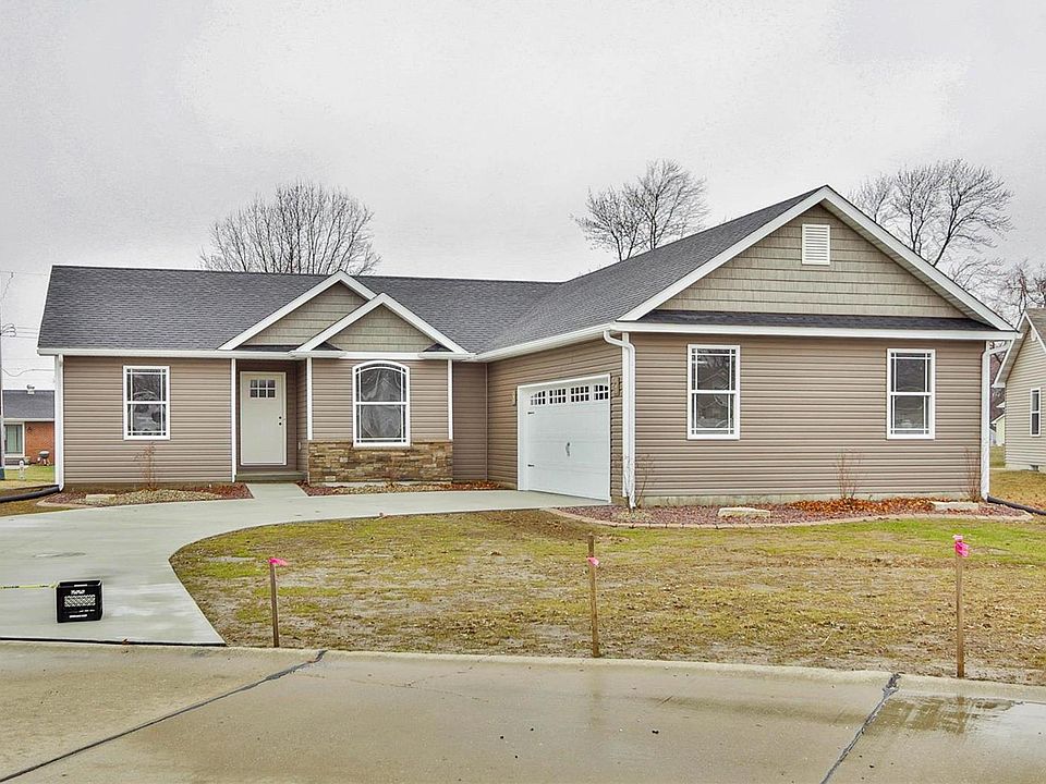 1st image of 602 Fairview