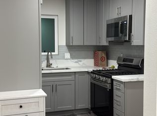 (Undisclosed Address), Lakewood, CA 90715