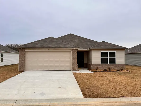 35 Sunny Oak Trl, Conway, AR 72032