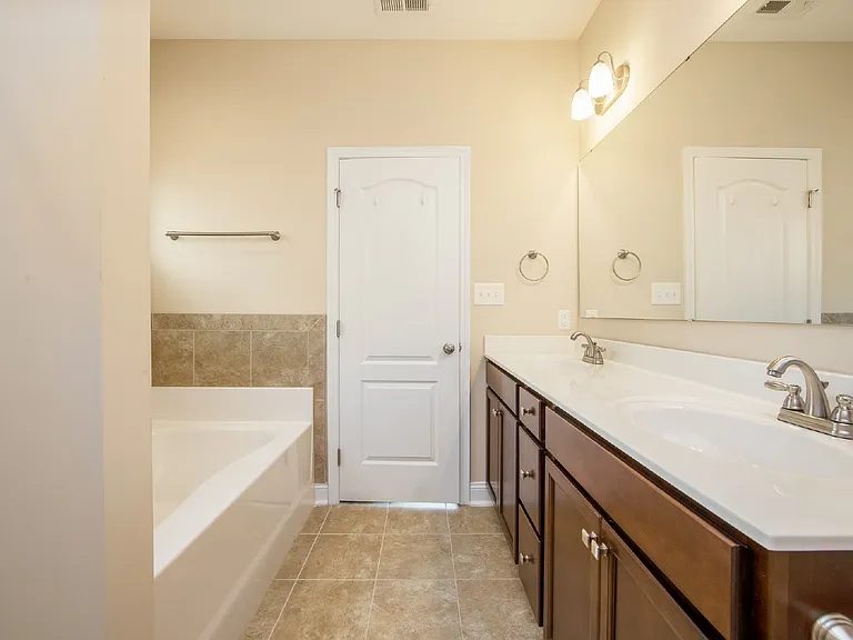 620 Stonebriar Ave — Photo 14