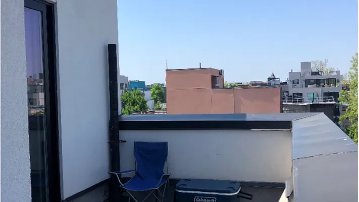 Rented by Nooklyn NYC LLC | media 3