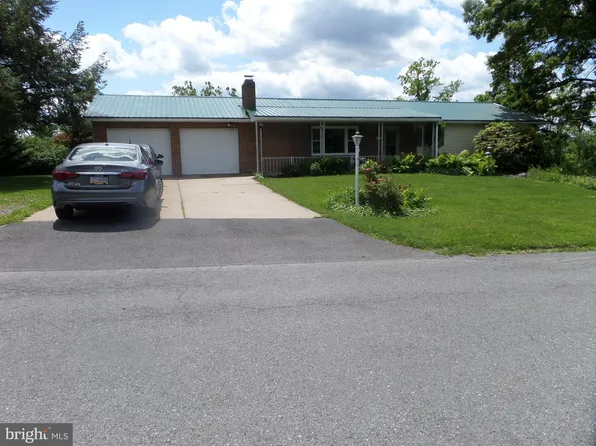 58 Steward St, Mifflintown, PA 17059