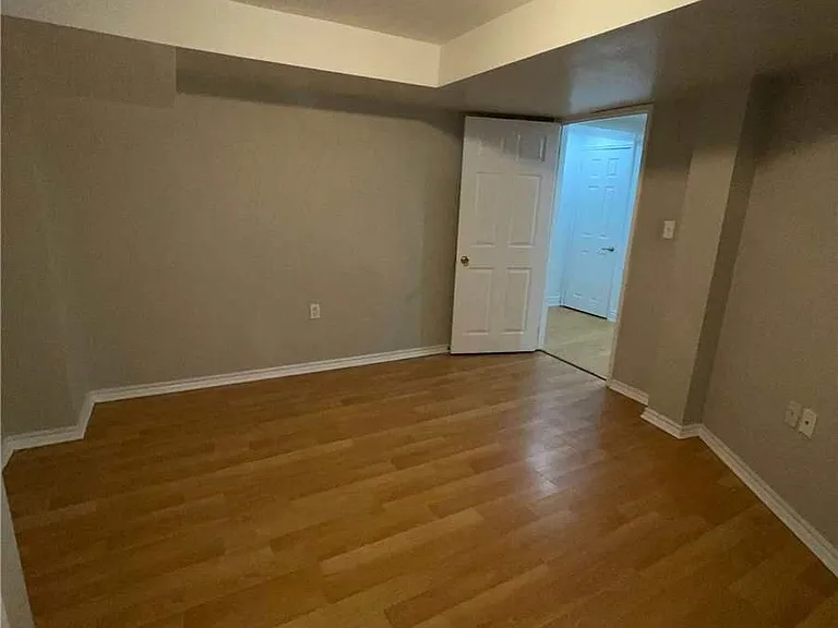 84 Don Minaker Dr — Photo 9