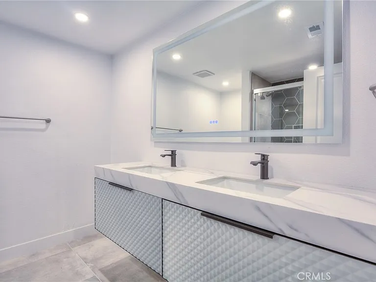 1032 S Golden W #C — Photo 28