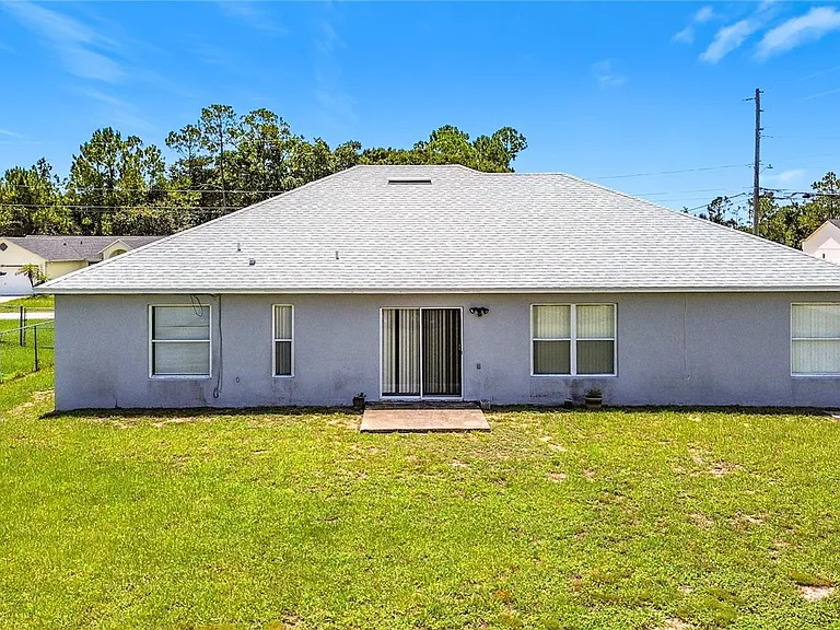 1001 Eiffel Ln — Photo 30