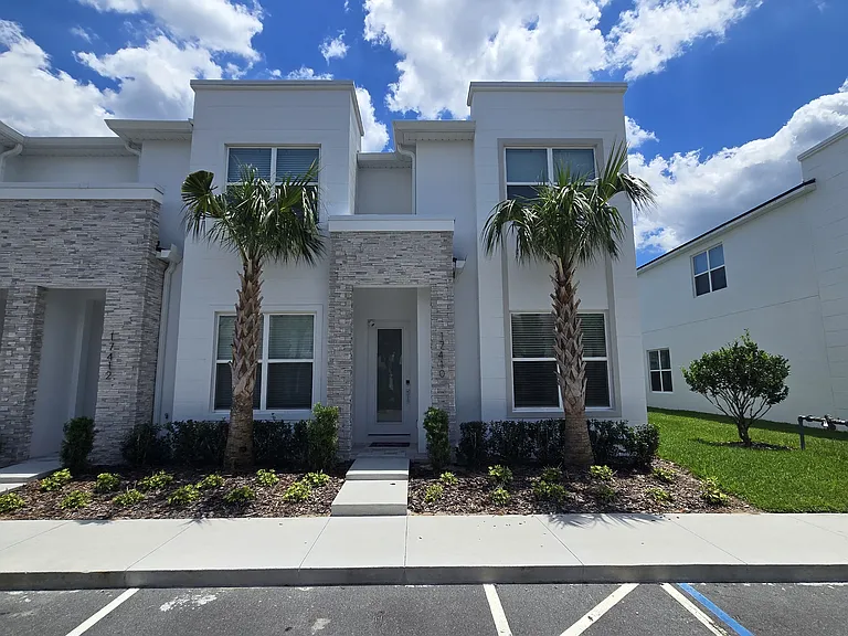 17410 Serenidad Blvd — Photo 2