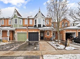 1696 Woodgate Trl, Oshawa, ON L1G8B4
