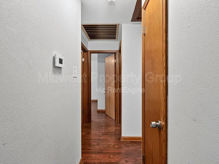 1427 Attica Dr — Photo 12