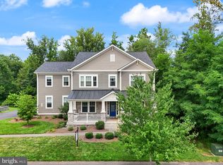 41062 Lyndale Woods Dr, Aldie, VA 20105