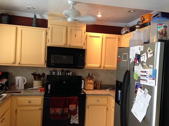 4th image of 4065 Lancaster Dr