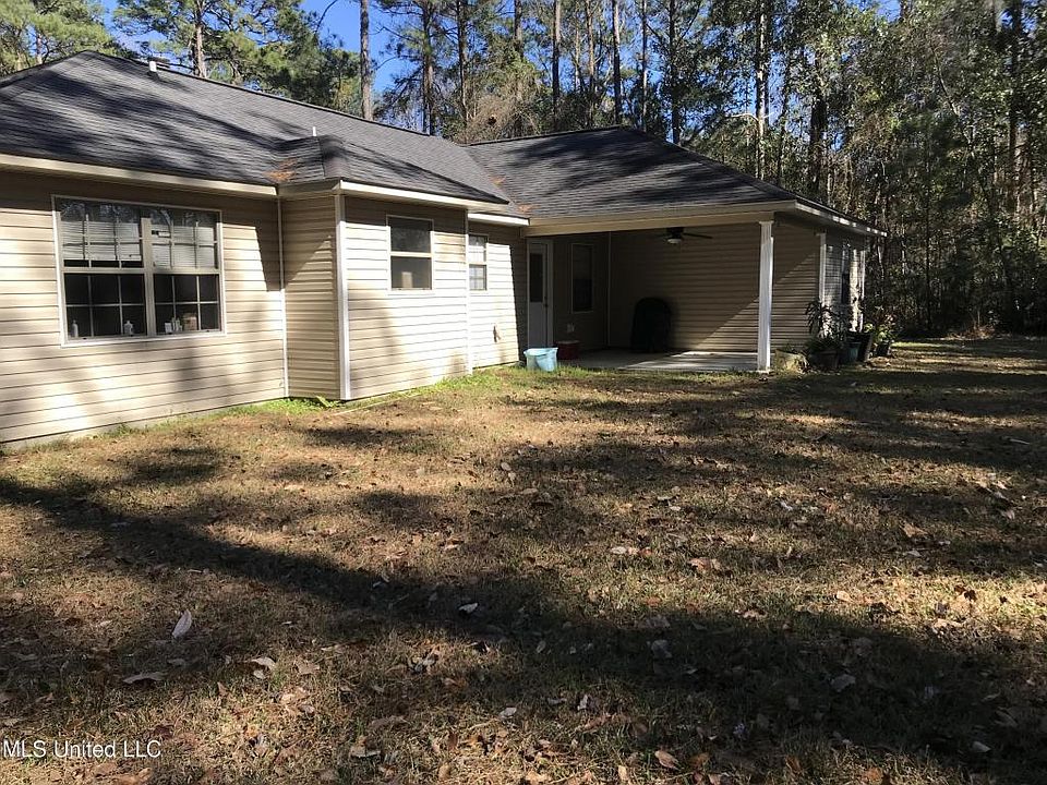 2nd image of 1909 Brookside Dr