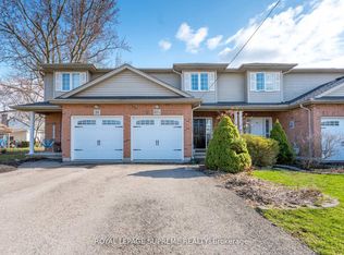 31 1/2 Thorold Rd, Welland, ON L3C3T3