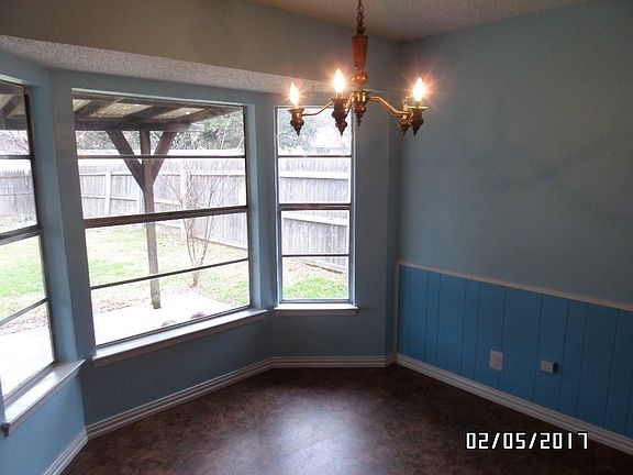 3rd image of 6612 Woodway Dr