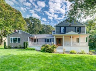 104 Ash Swamp Rd, Glastonbury, CT 06033