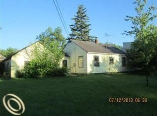 720 Melrose Ave, Pontiac, MI 48340