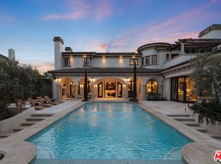 6882 Arizona Ave, Los Angeles, CA 90045
