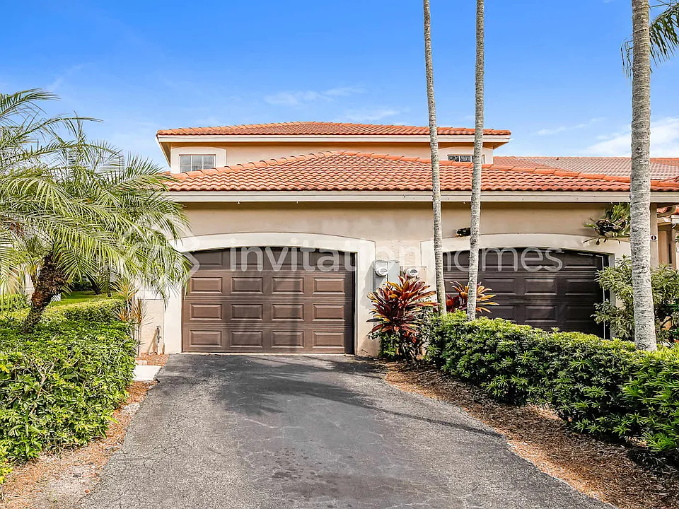 1136 Sorrento Dr
