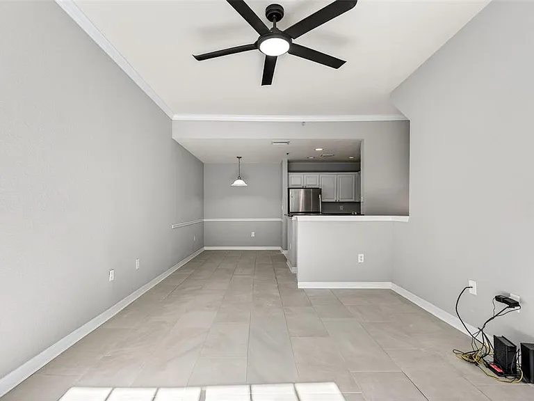 105 Bradford Beach Ct #105 — Photo 16