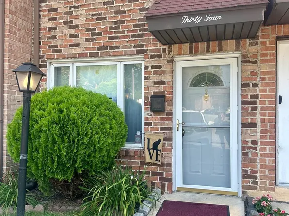 34 Park Vallei Ln #34, Brookhaven, PA 19015