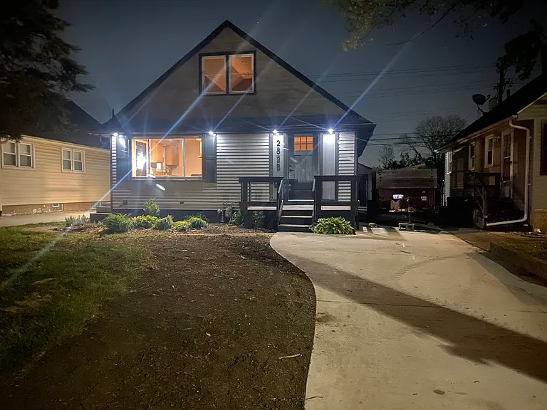 soffit lighting on dimmers