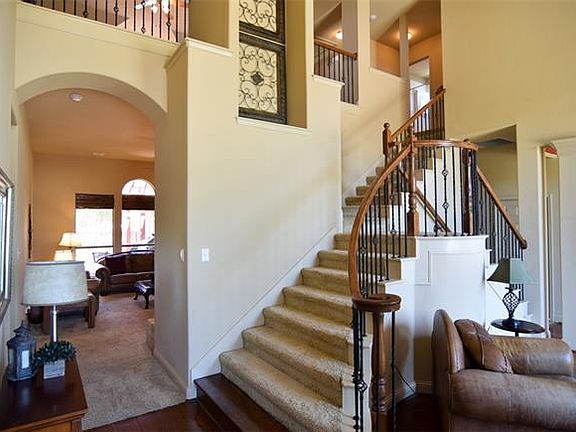 2nd image of 1670 Lake Brook Cir